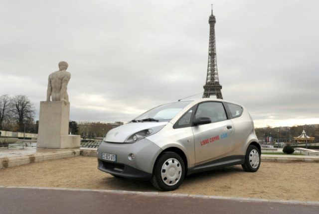 Paris slams brakes on electric car-sharing scheme