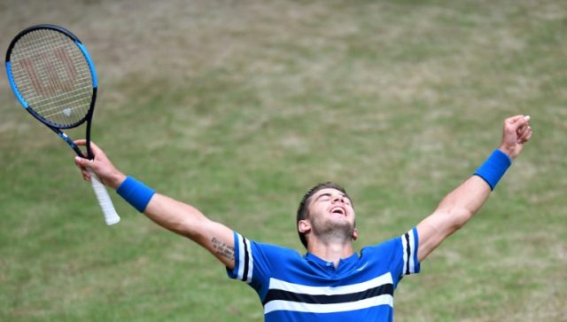 Federer loses top spot and chance of 10th Halle title in Coric shock