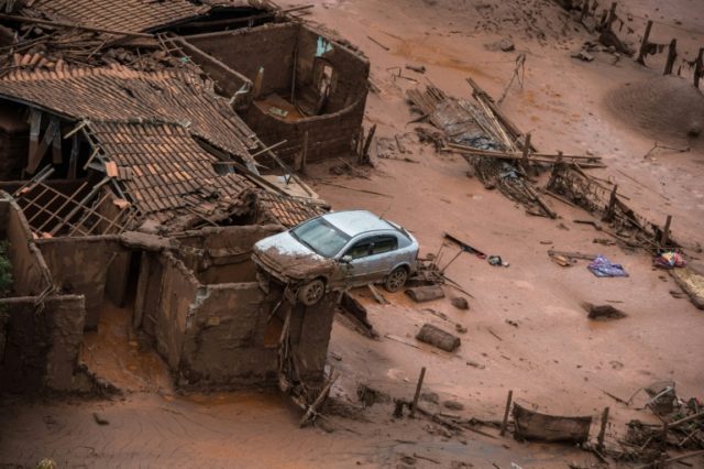 BHP, Vale agree to settle one Samarco suit, second delayed