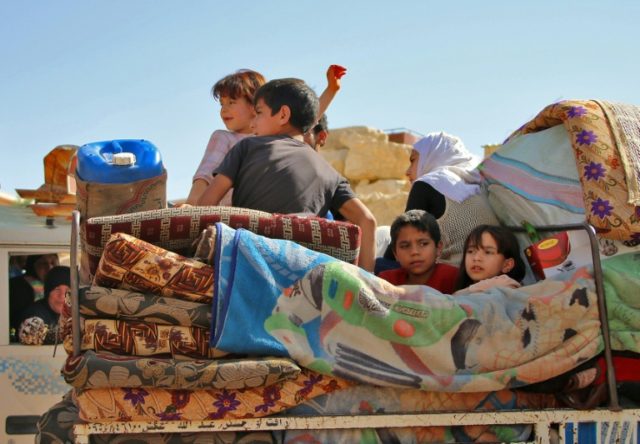 Violence halts UN aid convoys from Jordan to Syria's Daraa