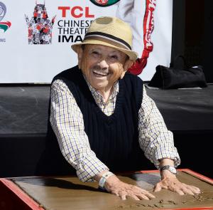 Jerry Maren, last surviving Munchkin from 'Wizard of Oz' dead, at 98