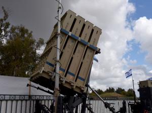Gaza fires 30 rockets into Israeli territory