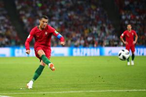 Ronaldo regains control of World Cup scoring lead vs. Morocco
