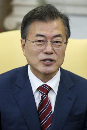 South Korea gives full investigative authority to police