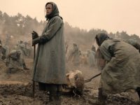 Handmaids21 Alexis Bledel in The Handmaid's Tale (Hulu, 2017)