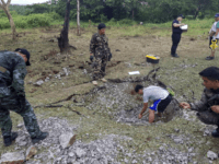 philippines-van-bombing-isis Powerful bomb in van kills at least 10 in south Philippines