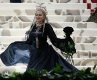 Special parking arrangements for US pop diva Madonna in the Portuguese capital Lisbon have sparked a political row including a warning to the mayor that the city does not belong to him