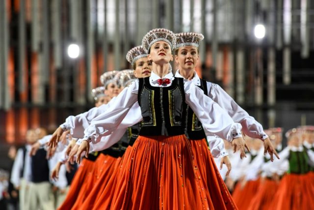 Latvian mega choir echoes Baltic state's history