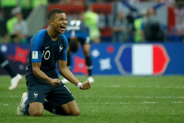 France beat Croatia to win World Cup after Croatia thriller