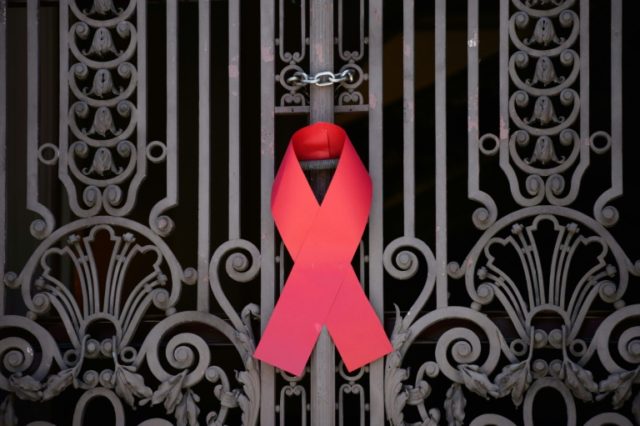 UN warns of AIDS rebound risk as flat funding threatens gains