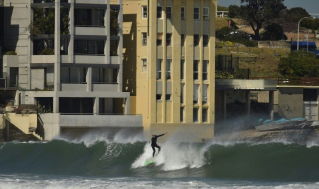Angere at plan to curb surfing on Sydney's iconic Bondi beach