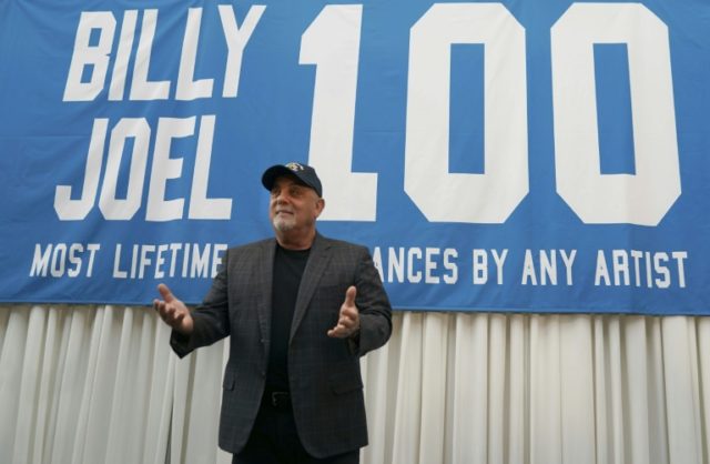 Billy Joel celebrates 100th show at Madison Square Garden