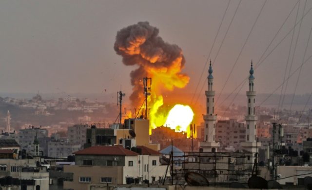 UN warns of war as deadly Israeli strikes pound Gaza