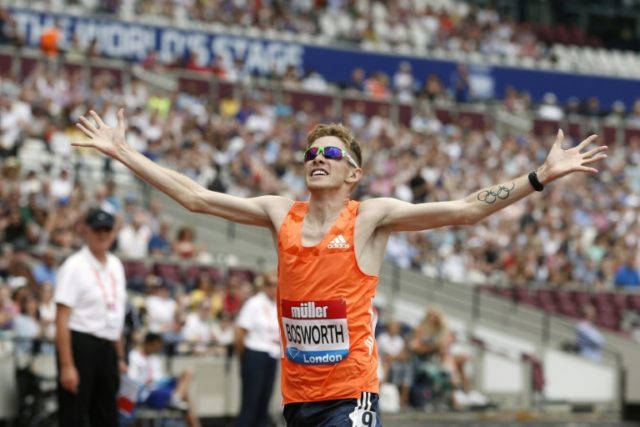 Bosworth sets world outdoor best in 3,000m walk