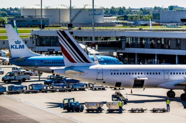 Strikes buffet profits at Air France-KLM