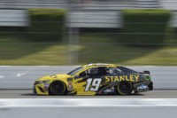 The Latest: Harvick wins 2nd stage at Pocono Raceway