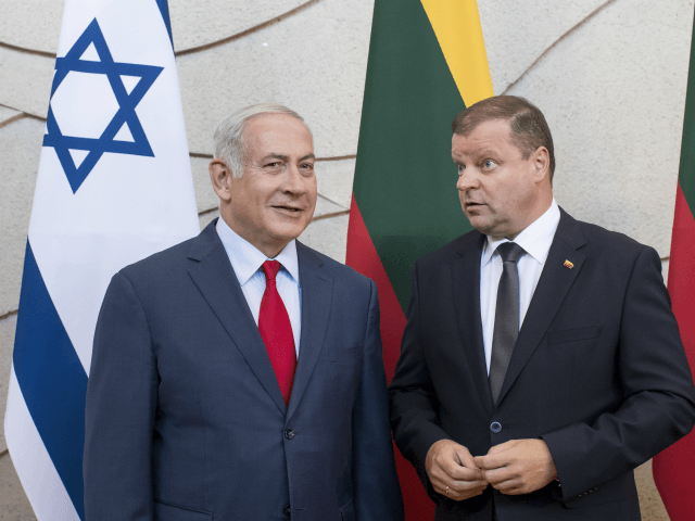 Lithuania's Prime Minister Saulius Skvernelis, right, and Israel's Prime Minister Benjamin