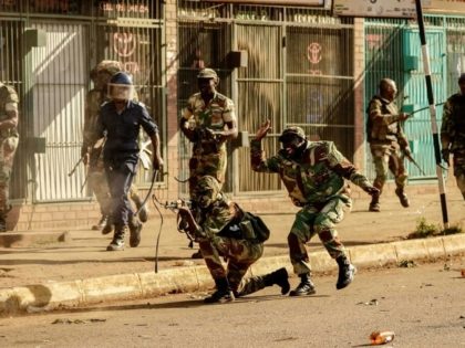 Army on streets as Zimbabwe awaits election results