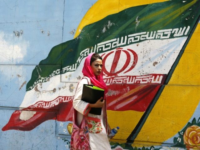 Iran slams 'psychological warfare' as US to reimpose sanctions