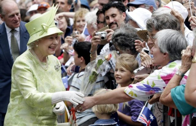 Australia MPs 'trolled' by constituents requesting Queen portraits