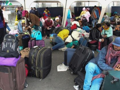 Colombia fears Ecuador border controls effect on Venezuelan exodus