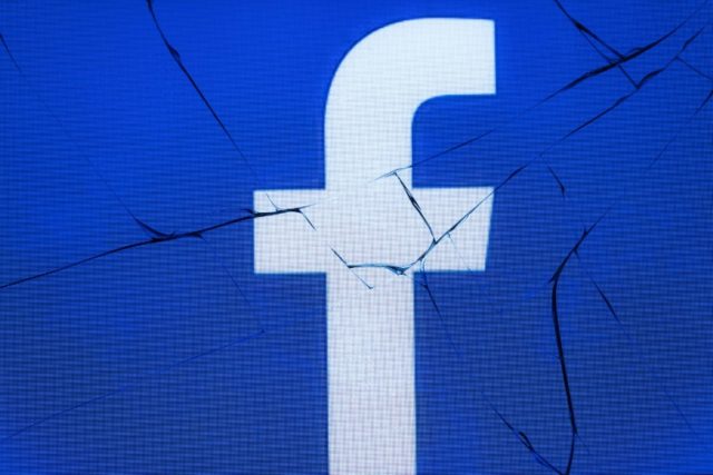 Facebook stops misinformation campaigns tied to Iran, Russia