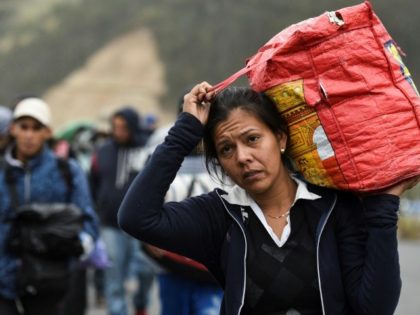 Ecuador to organize regional Venezuela migrant crisis meeting