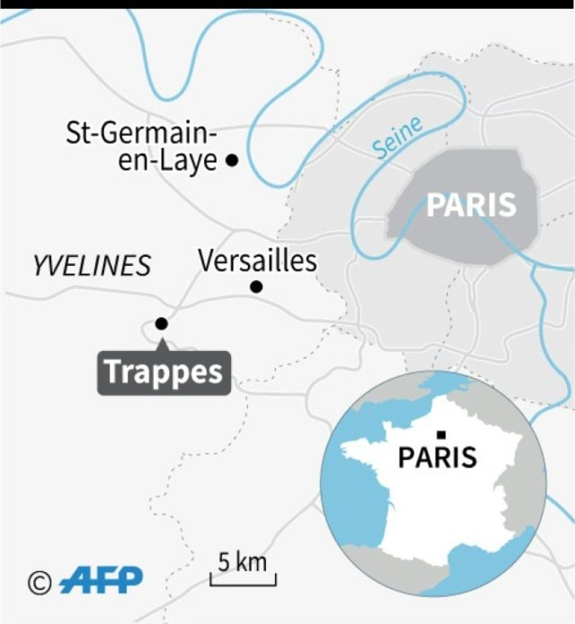 Knifeman kills mother, sister near Paris; IS claims attack