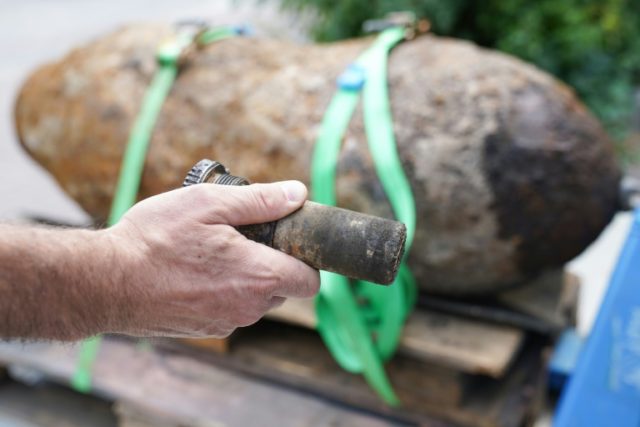 WWII bomb defused in Germany after 18,500 evacuated