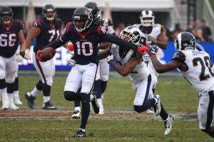 Texans' DeAndre Hopkins gets into training camp scuffle with Niners' Jimmie Ward
