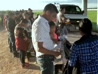 Rio Grande Valley Sector Border Patrol agents apprehend a large group of migrant families