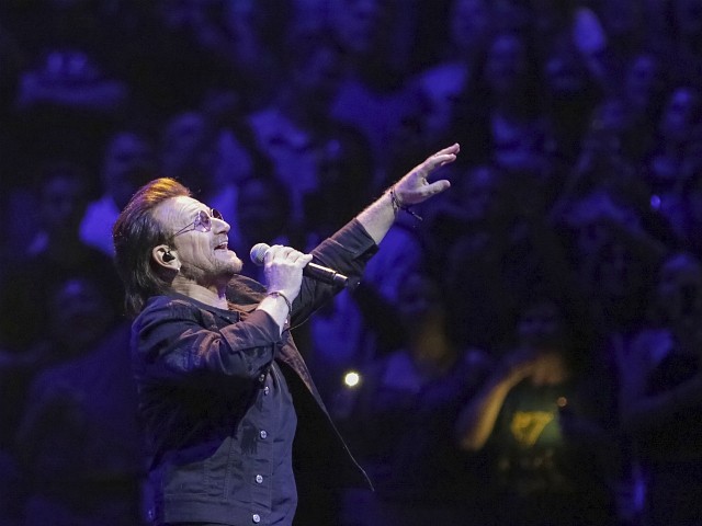 NextImg:Watch: U2's Bono Leads Vegas Concert Crowd in 'Alexei Navalny' Chant