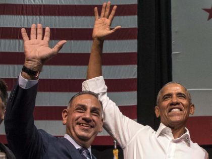 Cisneros and Obama (Barbara Davidson / Getty)