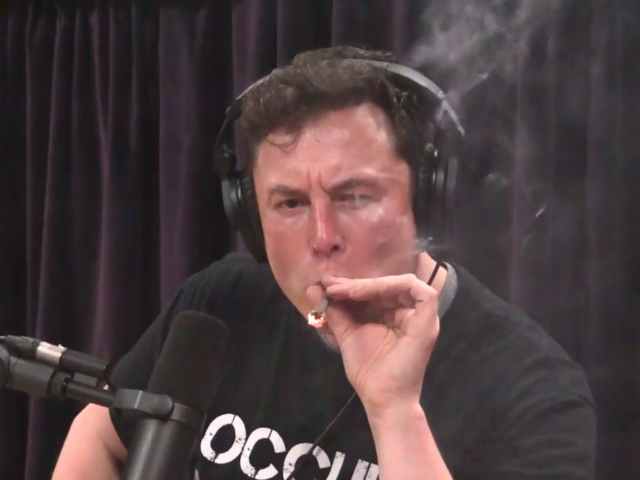 Tesla's Elon Musk Smokes Weed