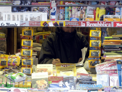 ROME - MARCH 6 : A newsstand at Navona Square is shown March 6, 2003 in Rome, Italy. (Photo by Franco Origlia/Getty Images)