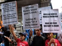 UK: ‘Supremacist’ Islamist Group Using Children to Distribute Extremist Books