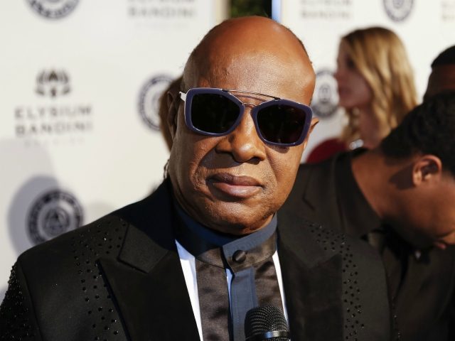 Stevie Wonder arrives at The Art of Elysium's 10th Annual Heaven Gala at Red Studios