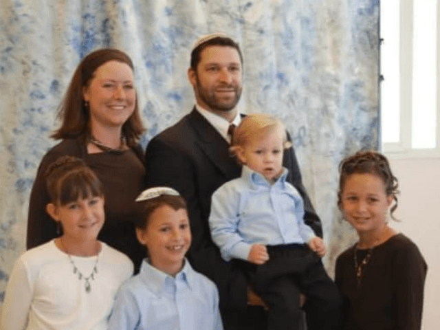 Ari Fuld, a father of four from the West Bank settlement of Efrat, was stabbed in the back by a Palestinian terrorist, 17-year-old Khalil Jabarin, outside a new shopping mall near the victim's home.