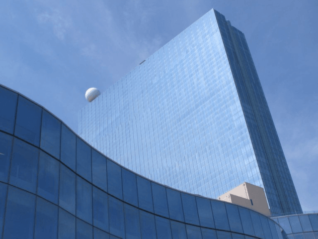 Atlantic City Casino Offers Free Rooms To People Fleeing