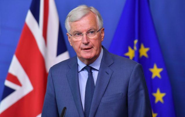 Barnier open to brief extension of Brexit talks