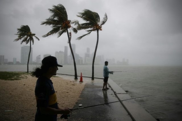 Hurricane warnings as US Gulf Coast braces for Gordon