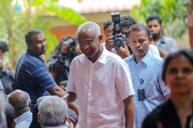 Maldives opposition leader ahead in early ballot count
