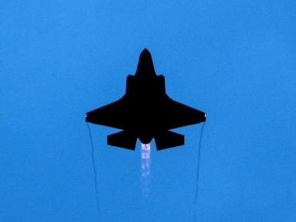 US F-35 fighters fly first ever combat mission