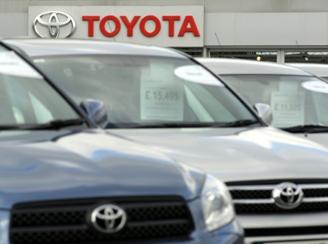 Toyota warns no-deal Brexit would stall output at UK plant
