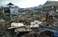 Earthquake-spawned tsunami leaves path of death in Indonesia