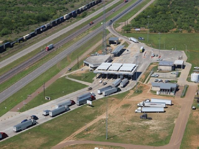 Interstate 35 immigration checkpoint