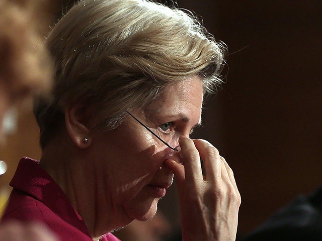 WASHINGTON, DC - MAY 21: U.S. Sen. Elizabeth Warren (D-MA) listens during a hearing before