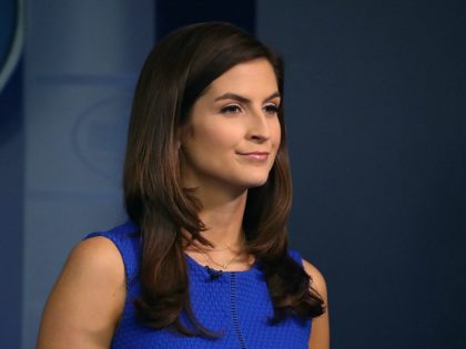 WASHINGTON, DC - AUGUST 02: CNN News correspondent, Kaitlan Collins, reports from the briefing room at the White House, on August 2, 2018 in Washington, DC. The administration's top security officials briefed the media on election interference. (Photo by Mark Wilson/Getty Images)