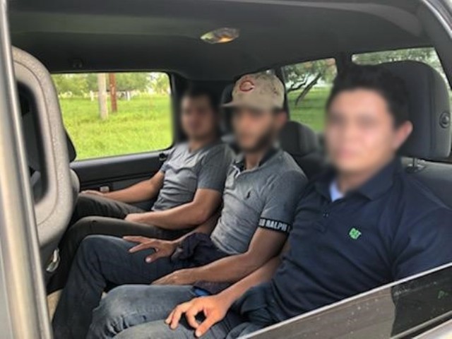 Laredo Sector Border Patrol agents arrest three Nicaraguan nationals for immigration violations. (Photo: U.S. Border Patrol/Laredo Sector) 