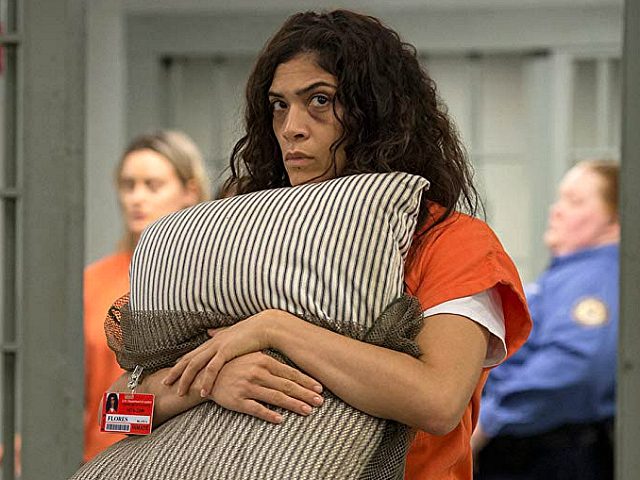 Laura Gómez, Taylor Schilling, and Shawna Hamic in Orange Is the New Black (2013)